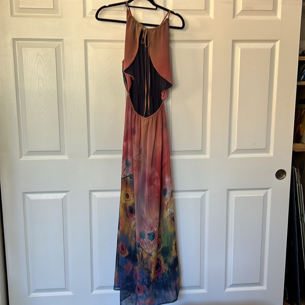 Backless Flower Pattern Dress - Picture 3 of 3